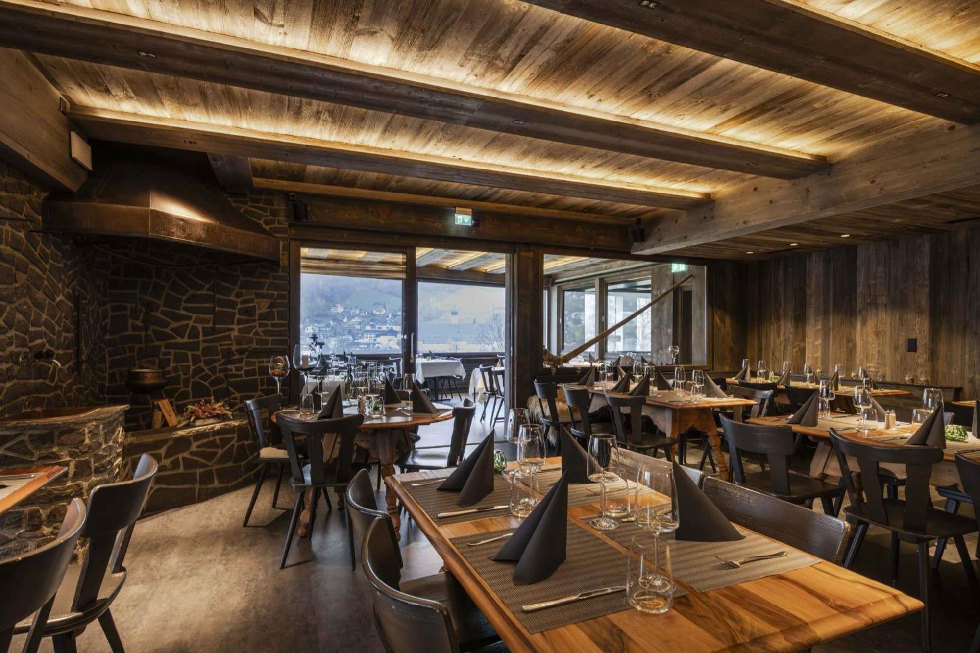 Hotel Restaurant Baenklialp Энгельберг Экстерьер фото